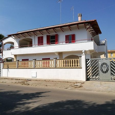 Villa Angela Chiara Porto Cesareo Exterior foto