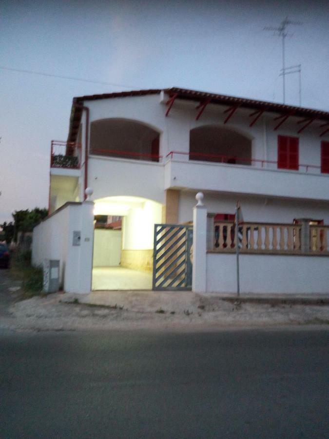 Villa Angela Chiara Porto Cesareo Exterior foto