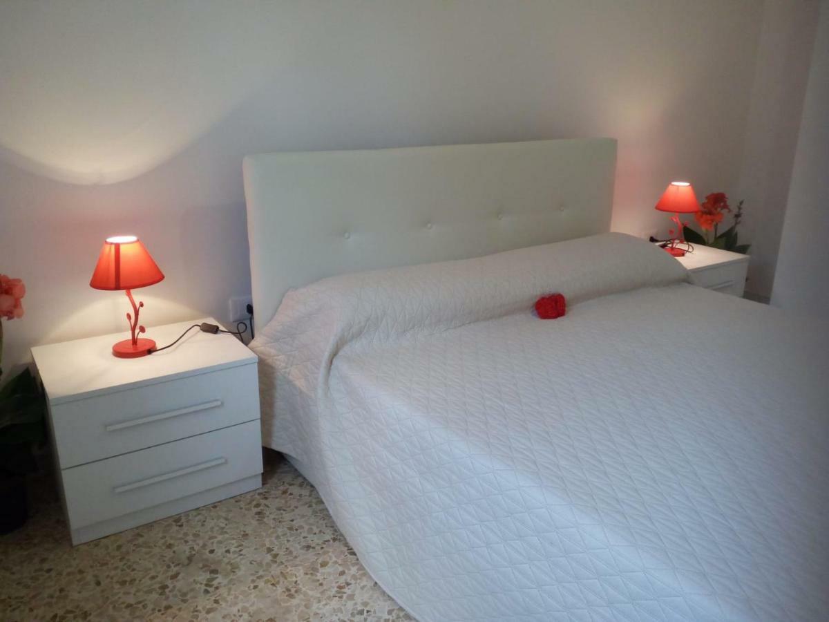 Villa Angela Chiara Porto Cesareo Exterior foto